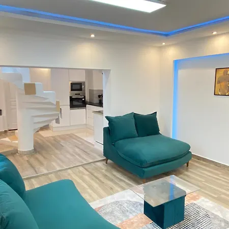 Maison Spacieuse Et Elegante Villa *